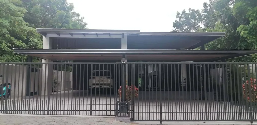 Maria Luisa Estate Mountain View Residence